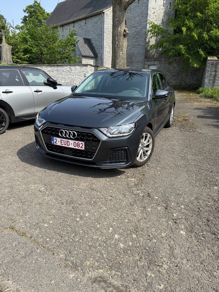 Audi A1 Sportback 30 TFSI S tronic – 116 ch, Autos, Argent ou Gris, Achat, A1, Euro 6