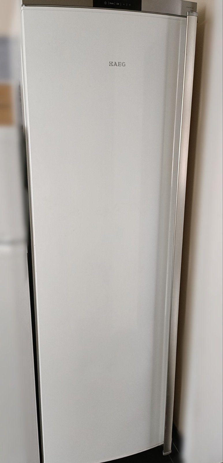 Réfrigérateur AEG, Electroménager, 160 cm ou plus, Sans bac à congélation, Enlèvement, Utilisé