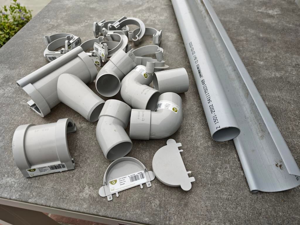 PVC Dakgoot G80 met afvoer van 50 en toebehoren, Doe-het-zelf en Bouw, Ophalen, Nieuw, PVC, Dakgoot