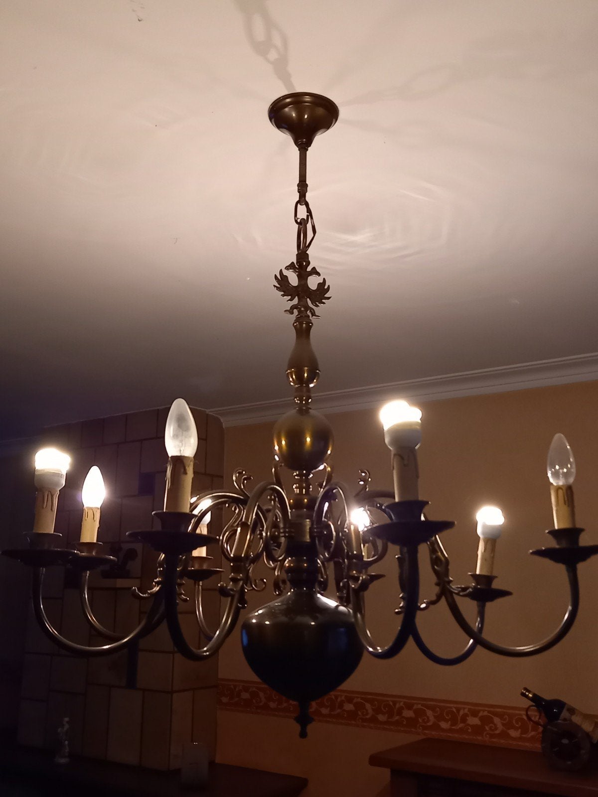 luster brons, Ophalen