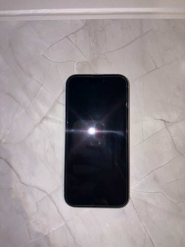 iPhone 15, 128 GB, IPhone 15, Comme neuf, Enlèvement