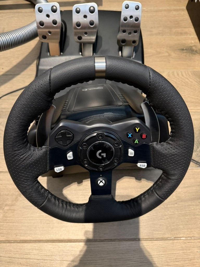 logitech g920 pc/Xbox , PLAYSEAT EVOLUTION SEAT & FLOOR MAT, Ophalen, Zo goed als nieuw, Stuurtje of Sportattribuut, Xbox 360