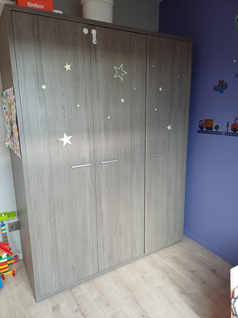 Kledingkast Luca 3 deurs, Ophalen