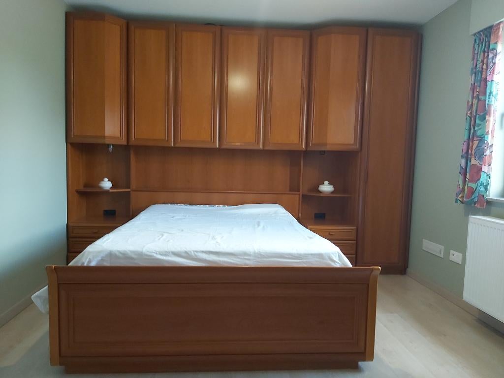 slaapkamer: 2 kasten + 2-persoonsbed, Enlèvement, Comme neuf, Deux personnes