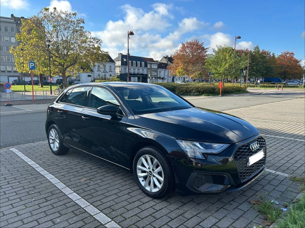 Audi A3 Sportback (2020), Autos, Achat, Euro 6, Boîte manuelle, Noir