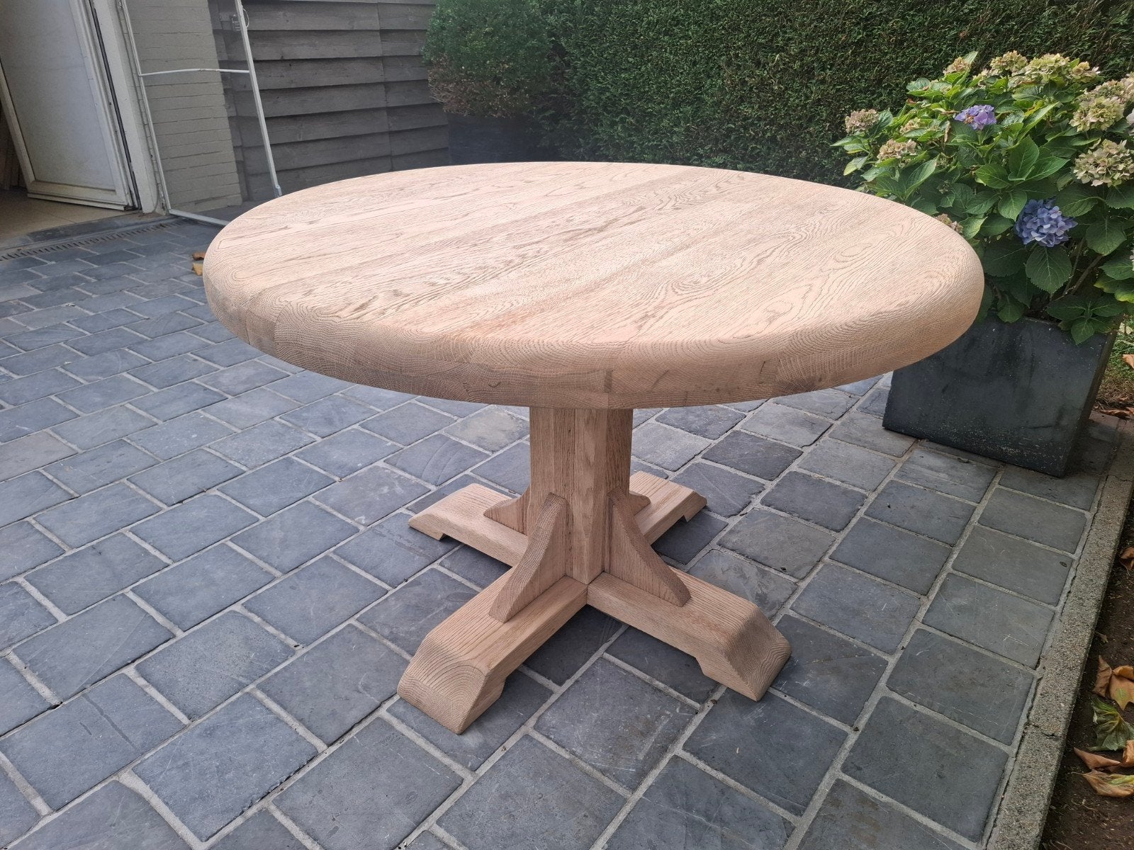 Volledig massief eiken ronde eettafel. Geluchtgomd., Ophalen of Verzenden