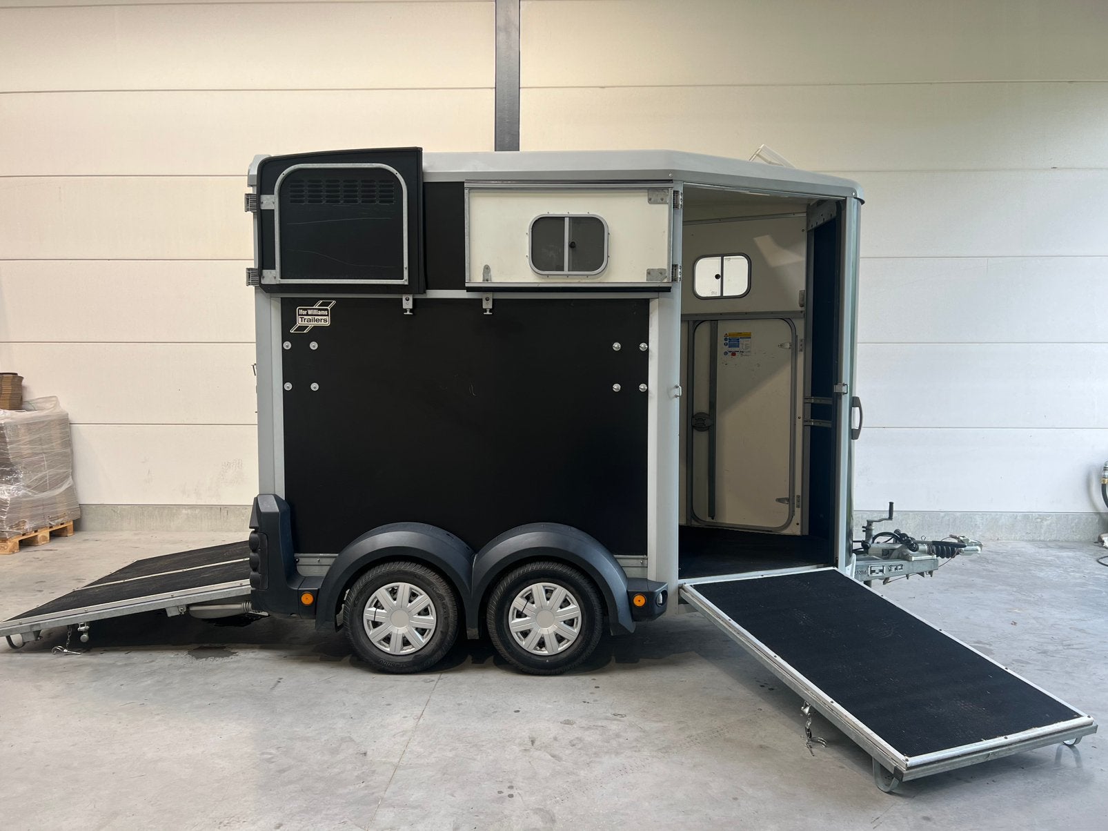 Perfect gekeurde Ifor Williams HB506 bouwjaar 2014, Ophalen, Zo goed als nieuw