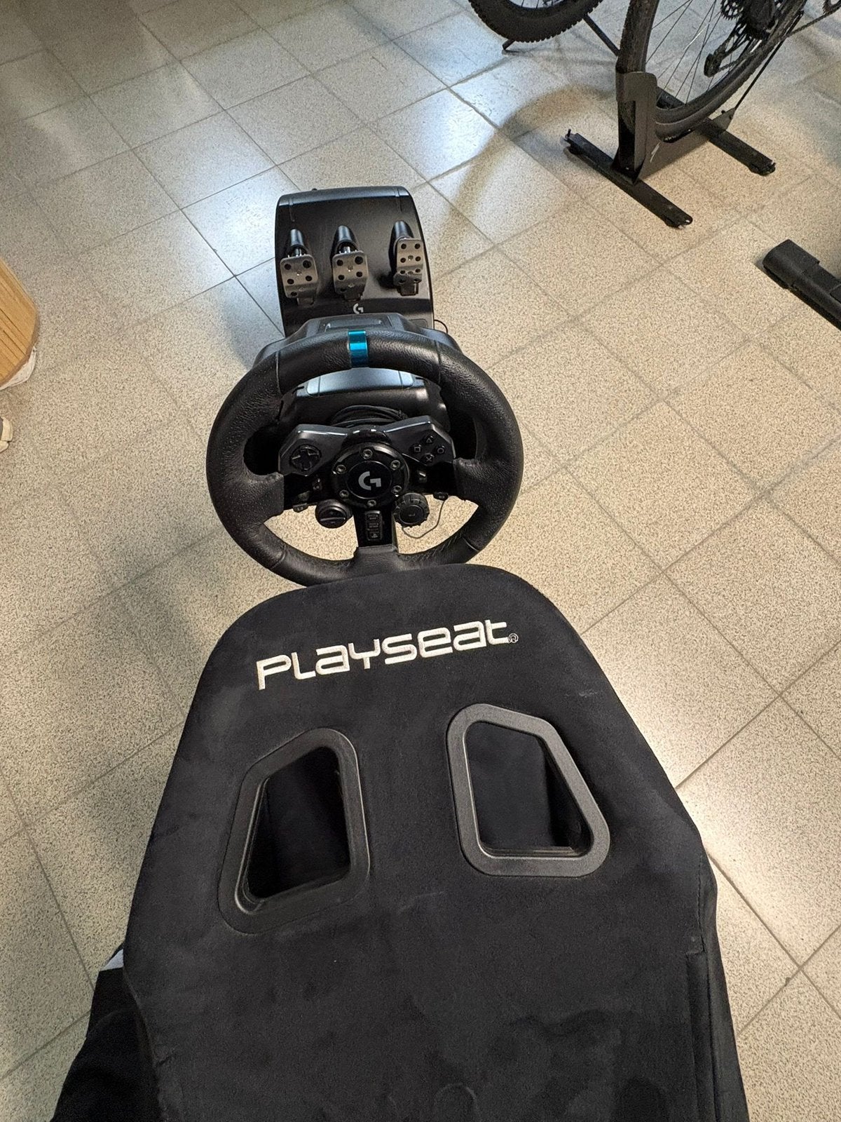 Volant G29 + playseat, Games en Spelcomputers, Games | Pc, 1 speler, Ophalen, Zo goed als nieuw, Simulatie