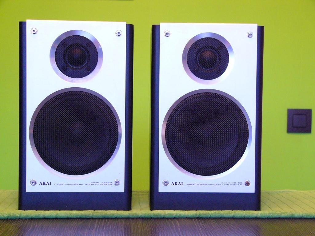 BOÎTE AKAI AE-53, Autres marques, 60 à 120 watts, Comme neuf, Enlèvement