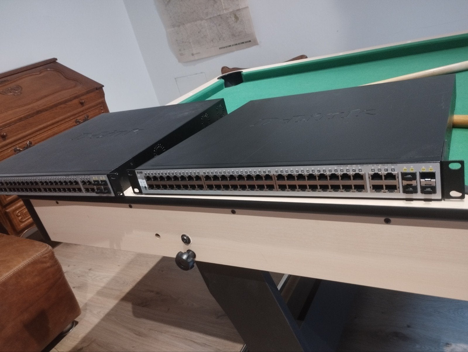 switch D-Link DGS-1210-52MP, Computers en Software, Netwerk switches, Ophalen of Verzenden, Gebruikt