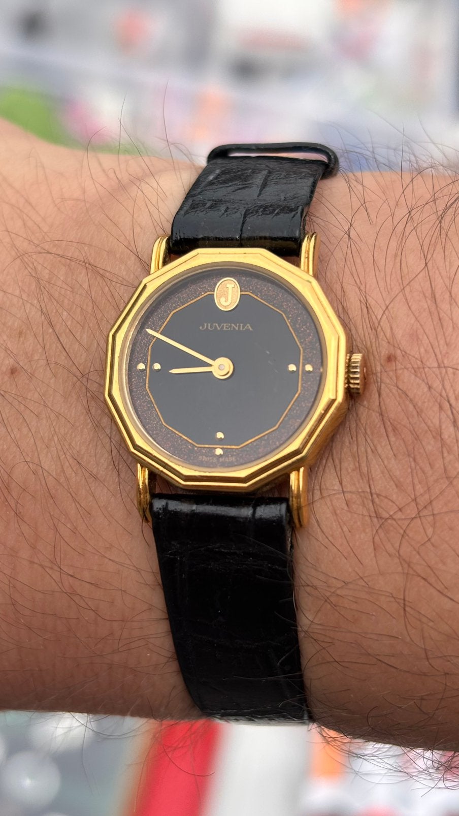 Juvenia mecanique, Montre-bracelet, Autres marques, Enlèvement ou Envoi, Cuir