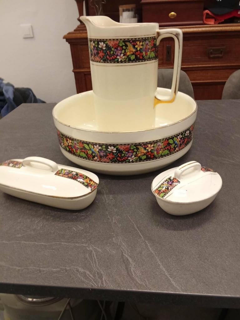 Ensemble de toilette vintage, Ophalen