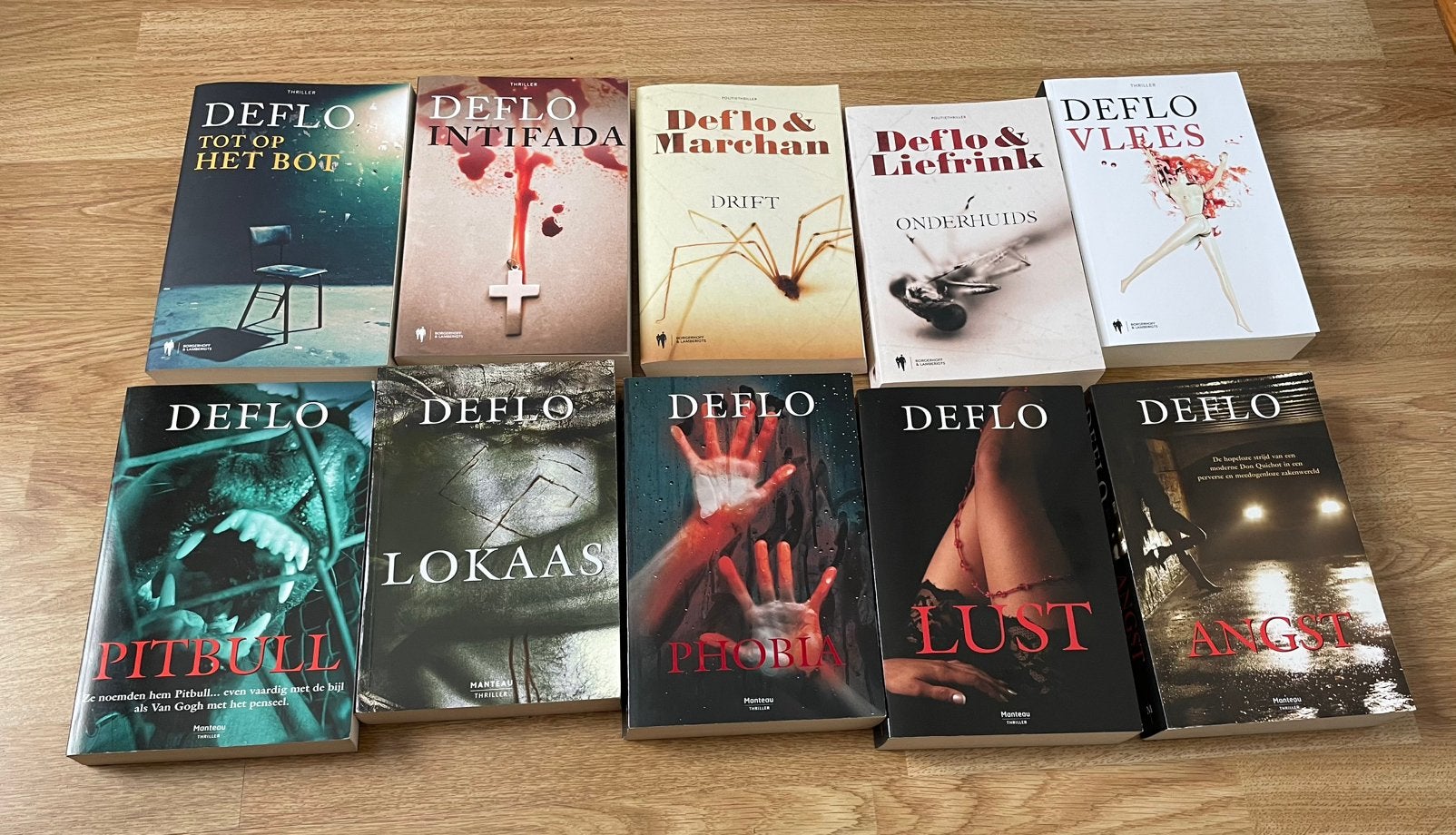 Thrillers Deflo €5 per stuk, Boeken, Ophalen of Verzenden, Gelezen