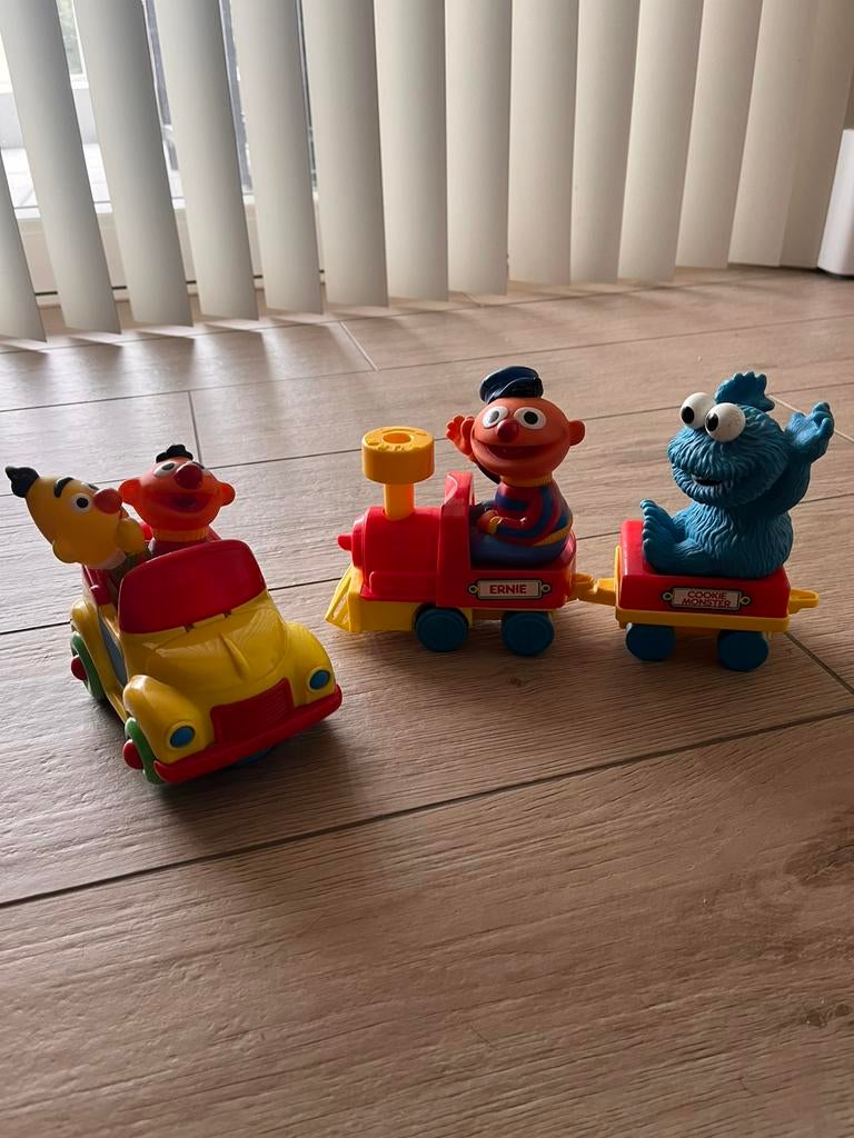 Bert & Ernie, Ophalen