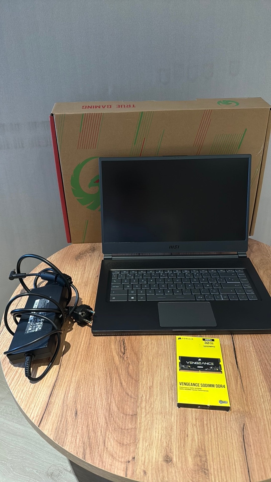 Gaming laptop MSI delta 15 met 32gb ram, Ophalen, Msi, Met videokaart, Zo goed als nieuw
