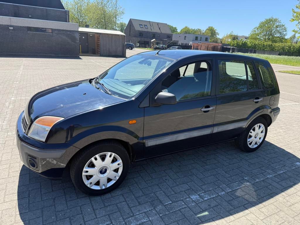 Ford Fusion automaat. 105 262 km airco, Auto's, Automaat, 4 deurs, Zwart, 5 zetels