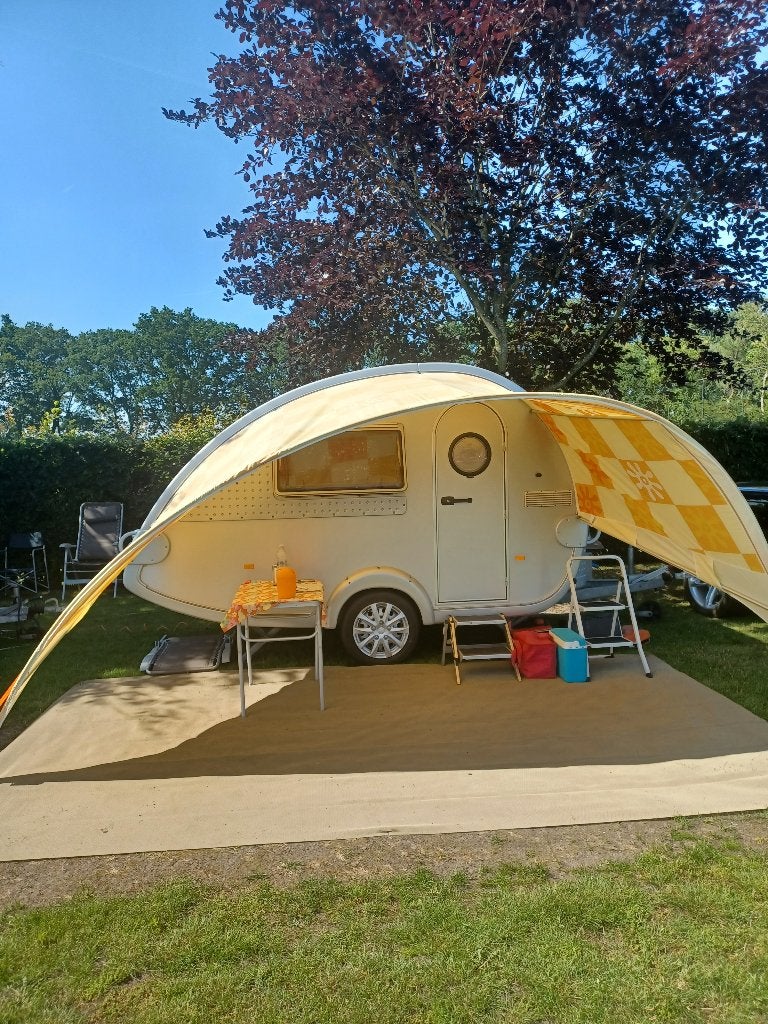 T @B 320 heures, Caravanes & Camping, Caravanes, Particulier, jusqu'à 2, 500 - 750 kg, Banquette en rond, T@b, Coin salon convertible