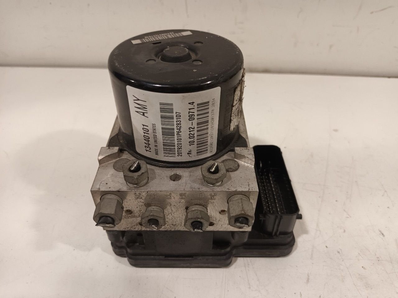 Abs pomp Opel Zafira, Onderdelen@venauto.nl, Van der Ven Autorecycling B.V., Gebruikt, Ettenseweg 76, 4706 PB Roosendaal, The Netherlands