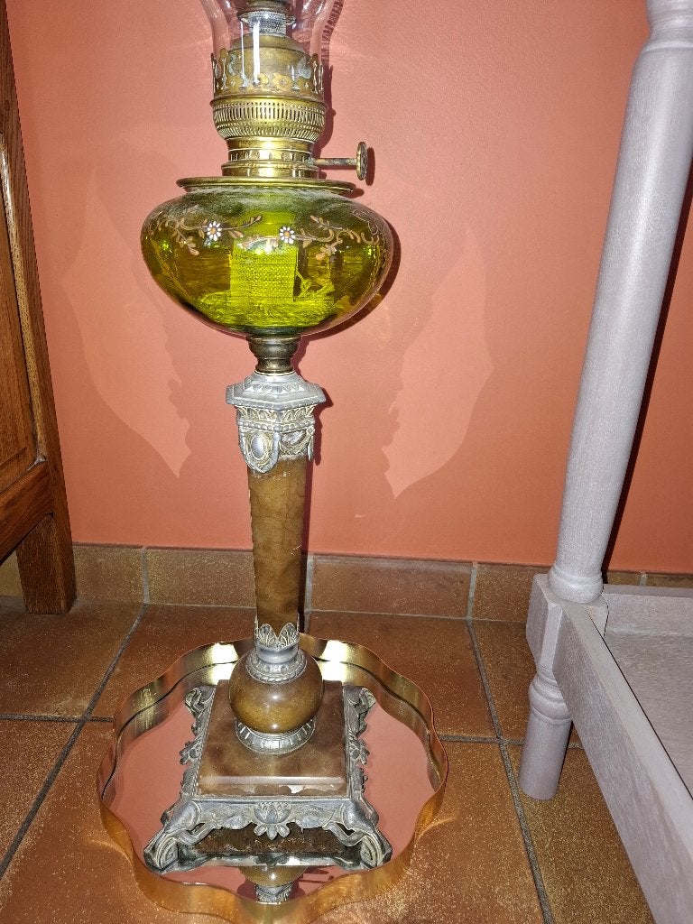 Ancienne lampe à huile, Enlèvement