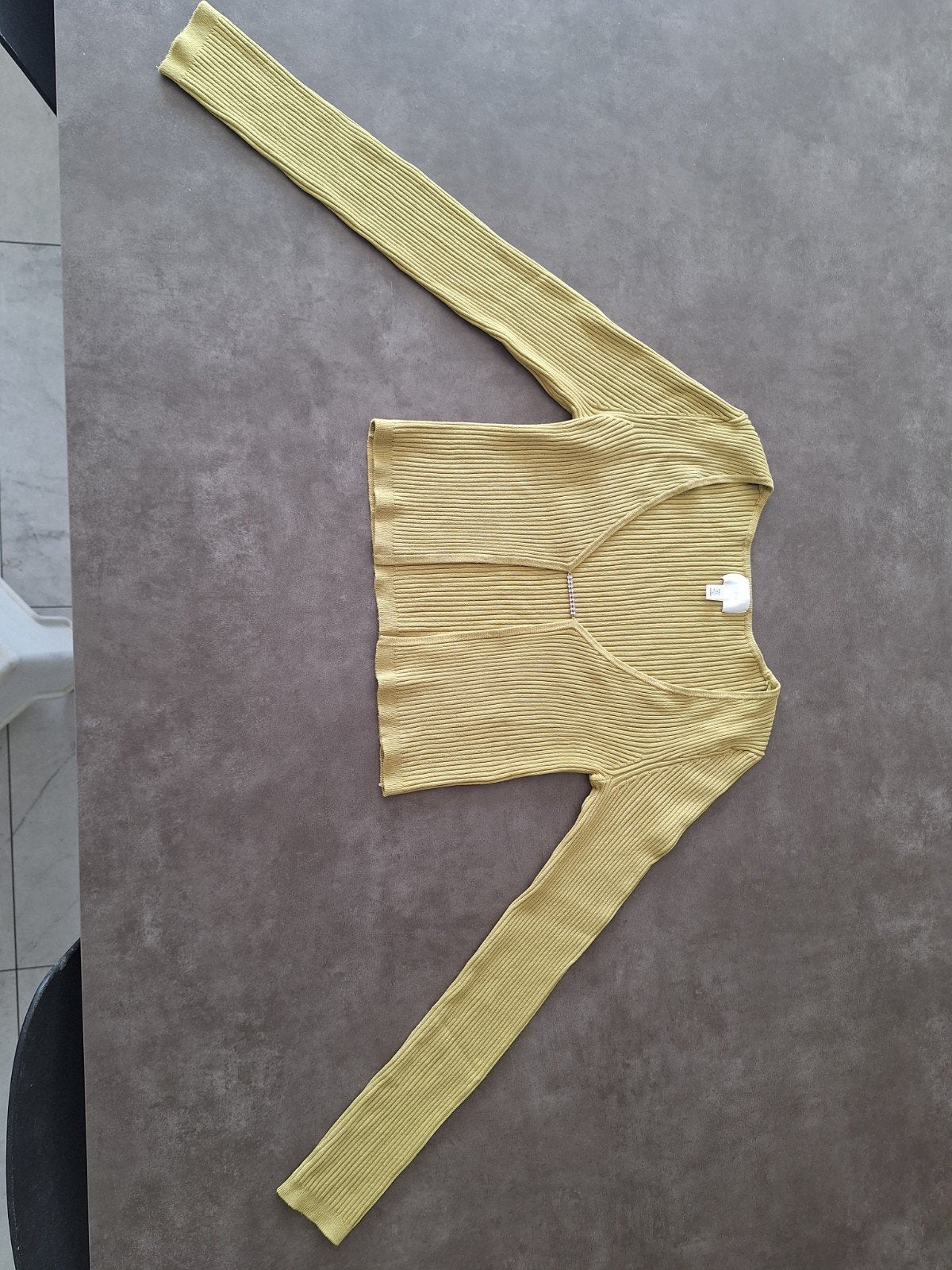 vestje H&M maat S, H&M, Enlèvement ou Envoi, Comme neuf, Taille 36 (S)