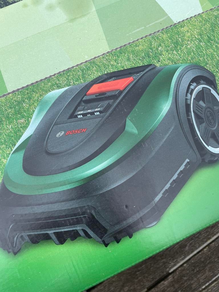 Tondeuse robot Bosch Indego M 700 (neuf), Jardin & Terrasse, Tondeuses robotisées, Enlèvement, Neuf