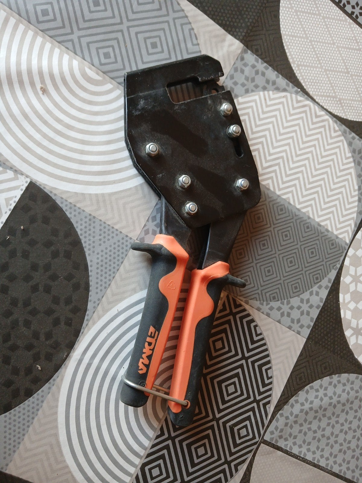 Pince à sertir, Bricolage & Construction, Enlèvement, Pince