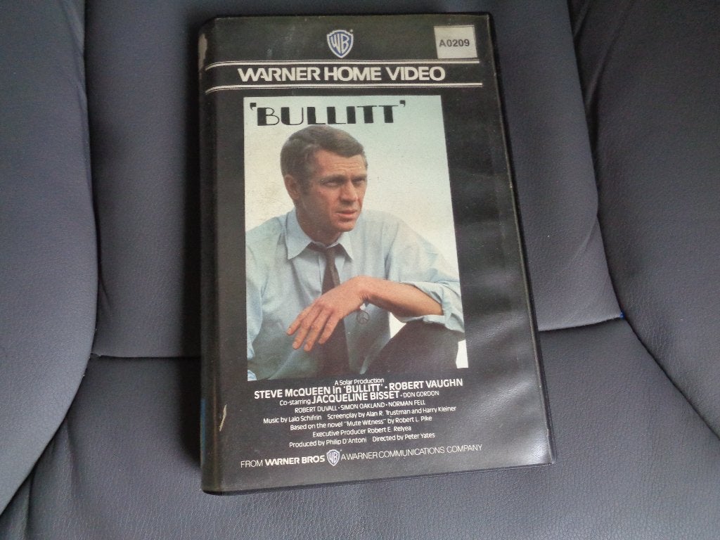 vhs bullit 1968 steve mcqueen  originele video cassette, Sous-titré en néerlandais, Action et Aventure, Anglais, Comme neuf