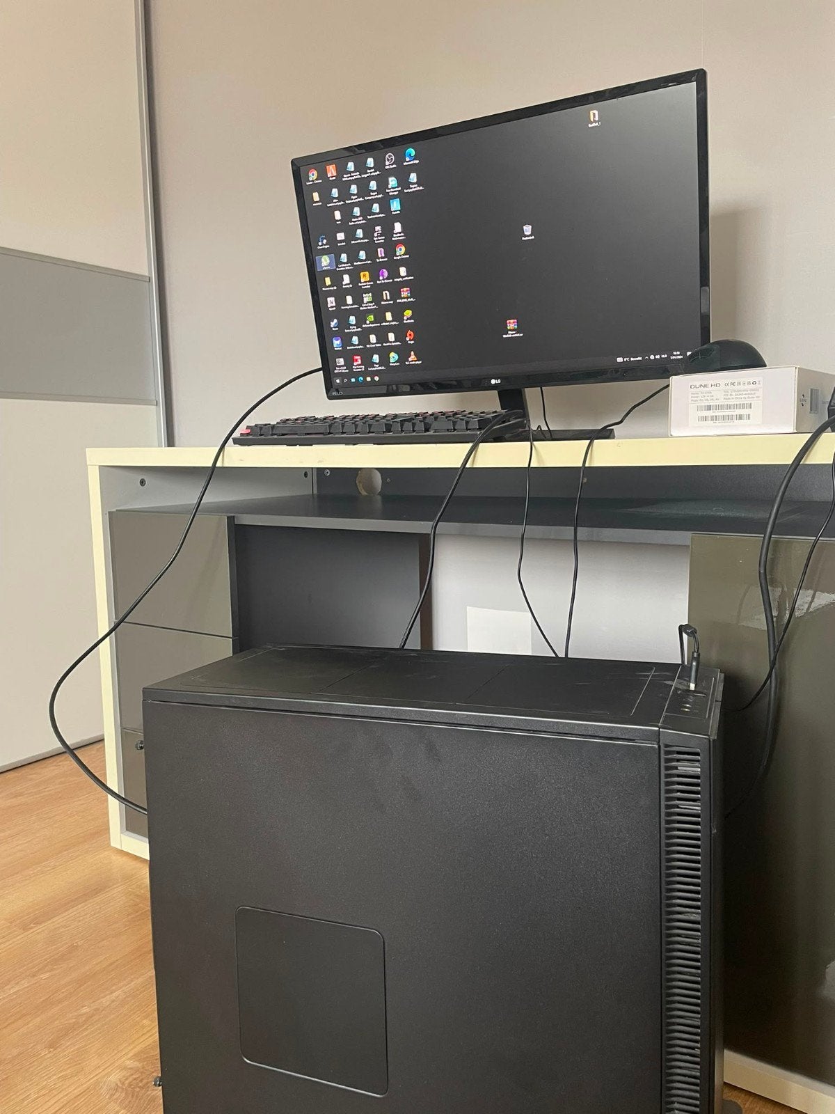 PC + monitor + boxen te koop, Enlèvement