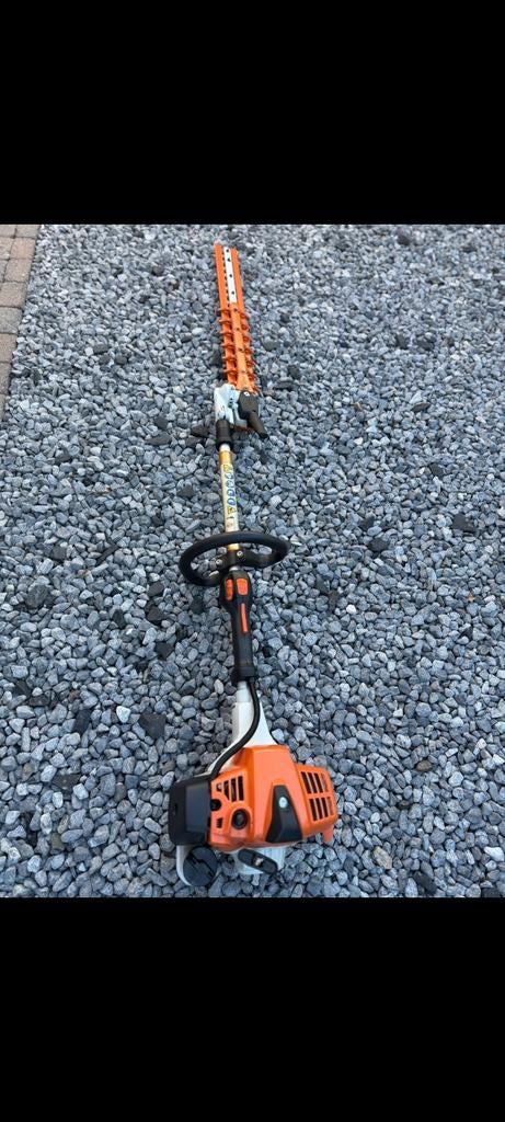 Haag/heggeschaar benzine op steel, Ophalen, Zo goed als nieuw, Benzine, Stihl