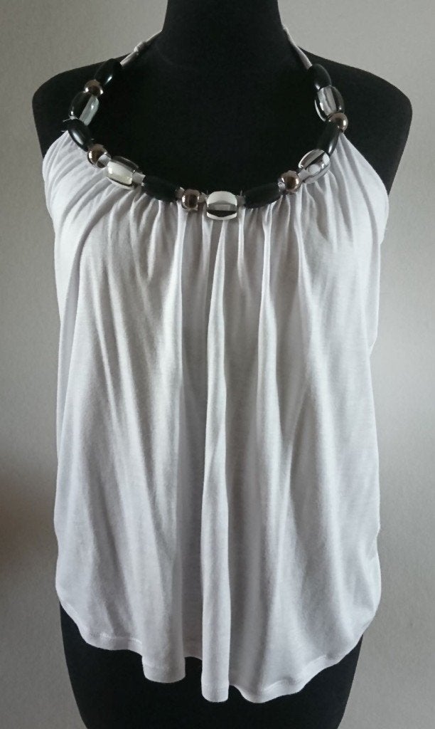 Als nieuw wit topje met ingewerkte halsketting & open rug, Kleding | Dames, T-shirts, Wit, Ophalen of Verzenden, Zo goed als nieuw