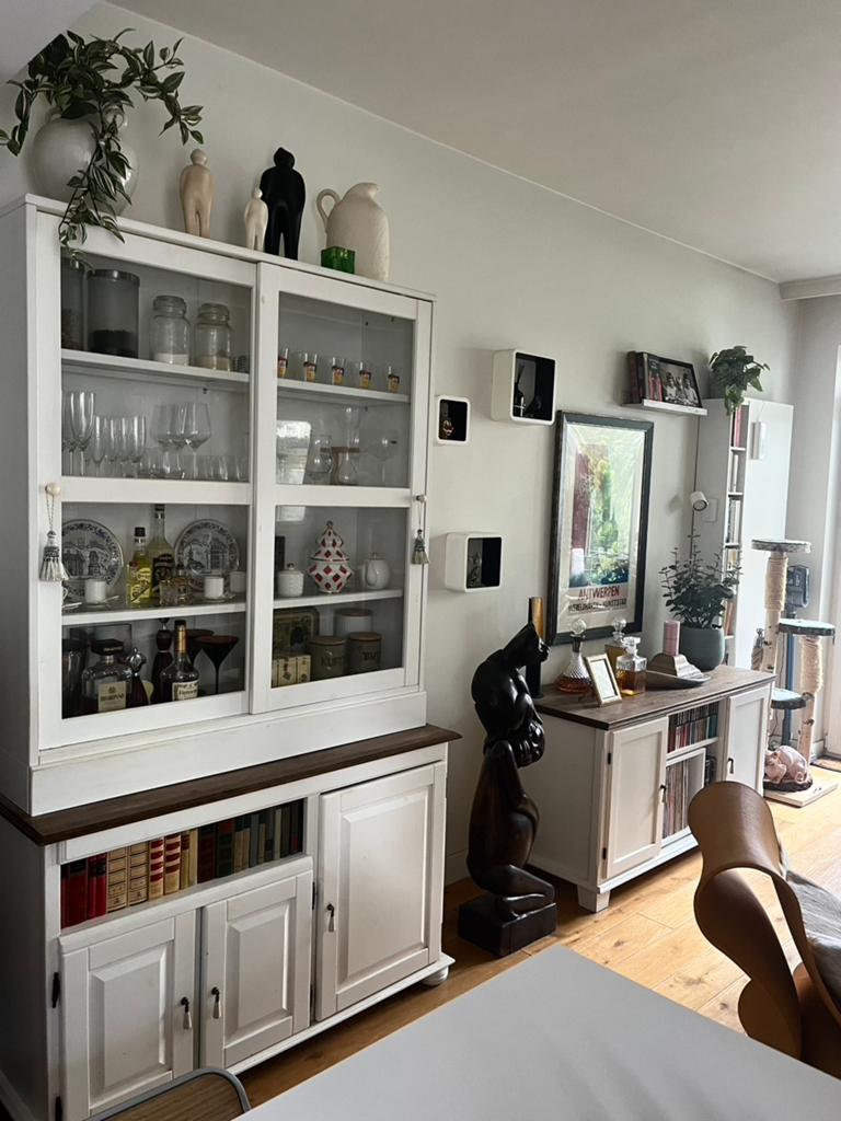 GRATIS op te halen in Antwerpen Centrum - Kasten, Huis en Inrichting, Ophalen, Met plank(en), Gebruikt, 100 tot 150 cm