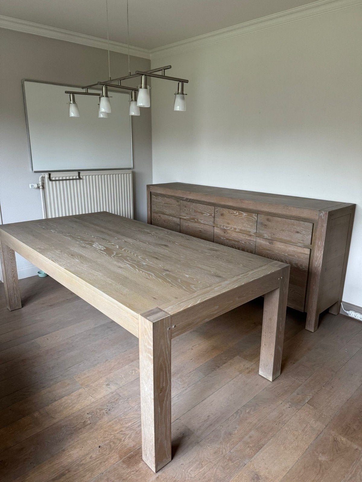 Procurez-vous une salle à manger en chêne blanchi massif à B, Maison & Meubles, Salles à manger complètes, Enlèvement, Comme neuf