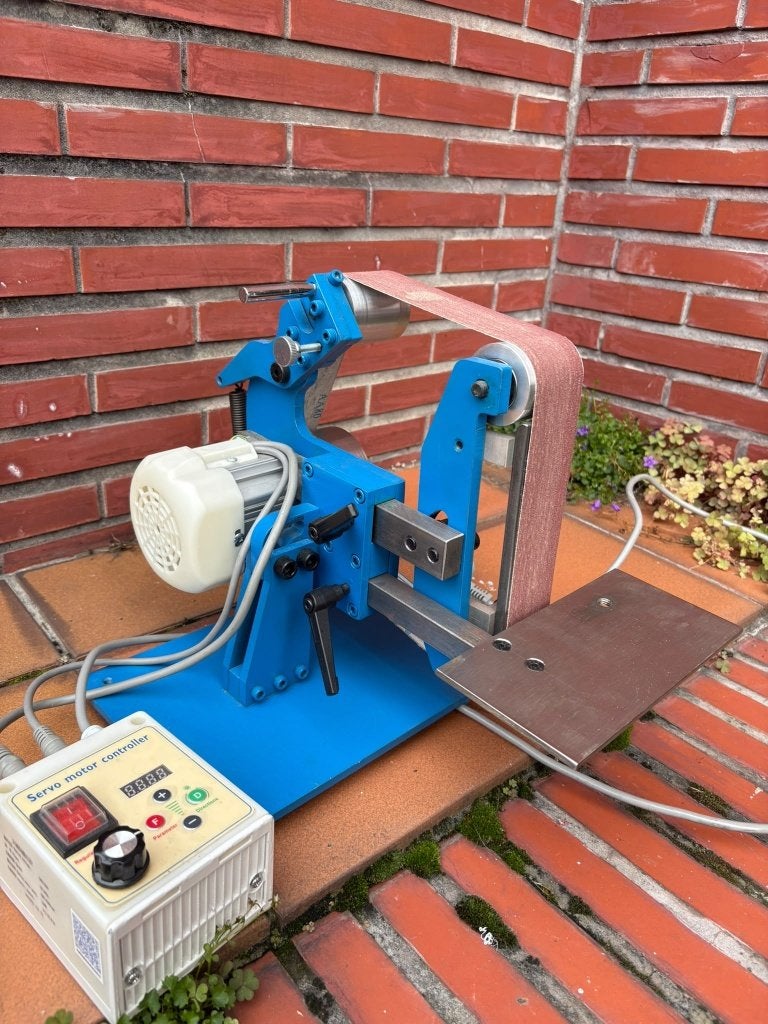 bandschuurmachine 750W, Ophalen, Zo goed als nieuw, Bandschuurmachine