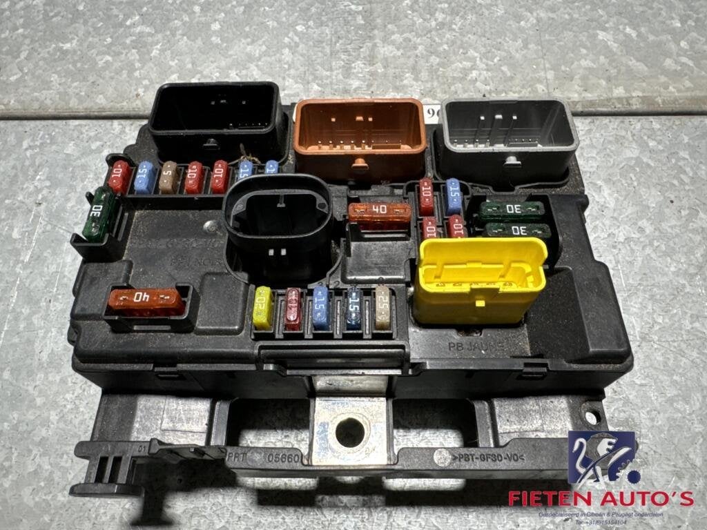 Zekeringkast BSM R09 Citroën Peugeot 9664997880, Autos : Pièces & Accessoires, Utilisé, Citroen, Citroën, Enlèvement ou Envoi