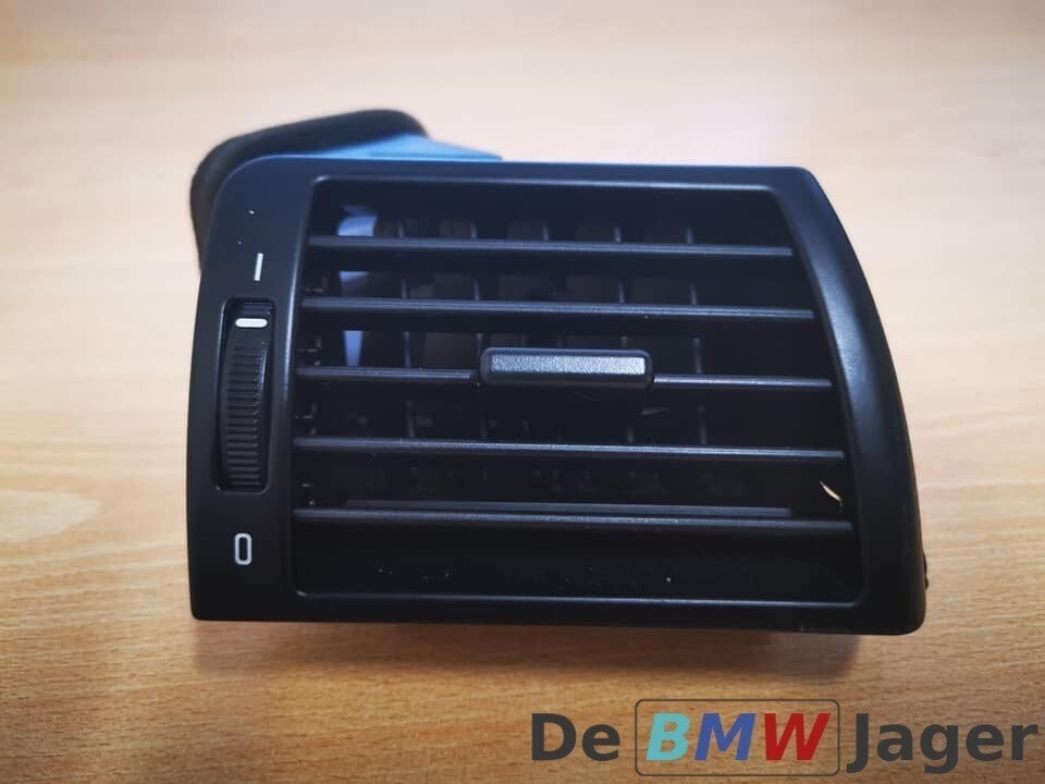 Ventilatierooster rechtsvoor zwart BMW E46 64228361898, Auto-onderdelen, Gebruikt, Ophalen of Verzenden, BMW, BMW