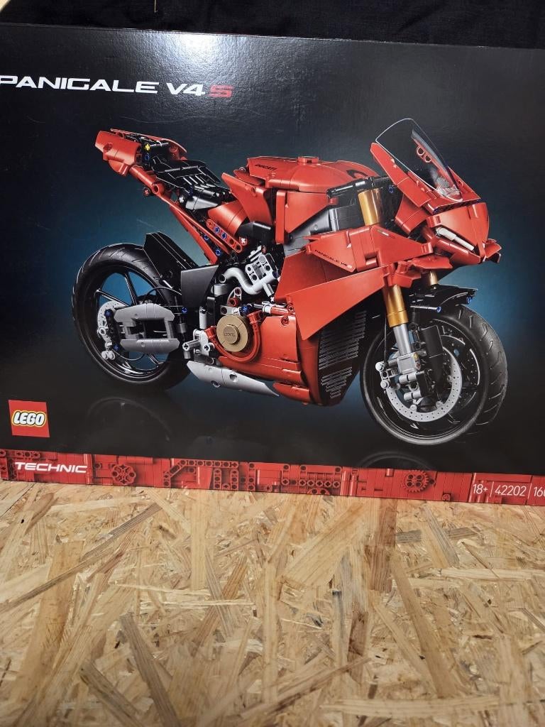 LEGO Ducati Panigale V4 S motor (42202), Ophalen, Lego, Nieuw, Technic