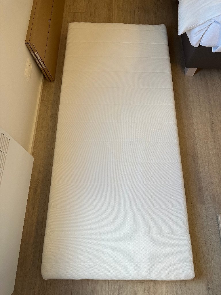 Matelas en mousse IKEA 90x200, Maison & Meubles, 90 cm, Matelas, Une personne, Enlèvement