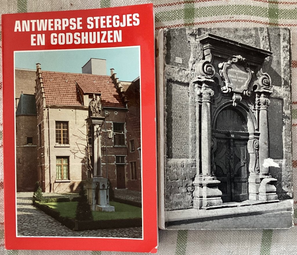 ANTWERPEN steegjes en godshuizen, Ophalen of Verzenden