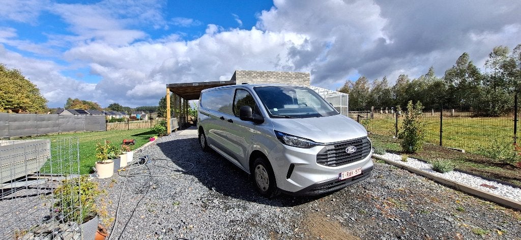 camionnette utilitaire  état neuve, Autos, 100 kW, Argent ou Gris, Achat, Euro 6