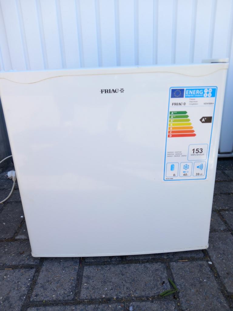 DIEPVRIES, Elektronische apparatuur, Vriezers en Diepvrieskisten, Ophalen of Verzenden