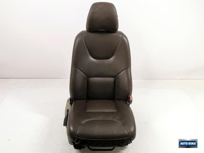 Siège droit d'un Volvo XC70, -, 3 mois de garantie, -, -