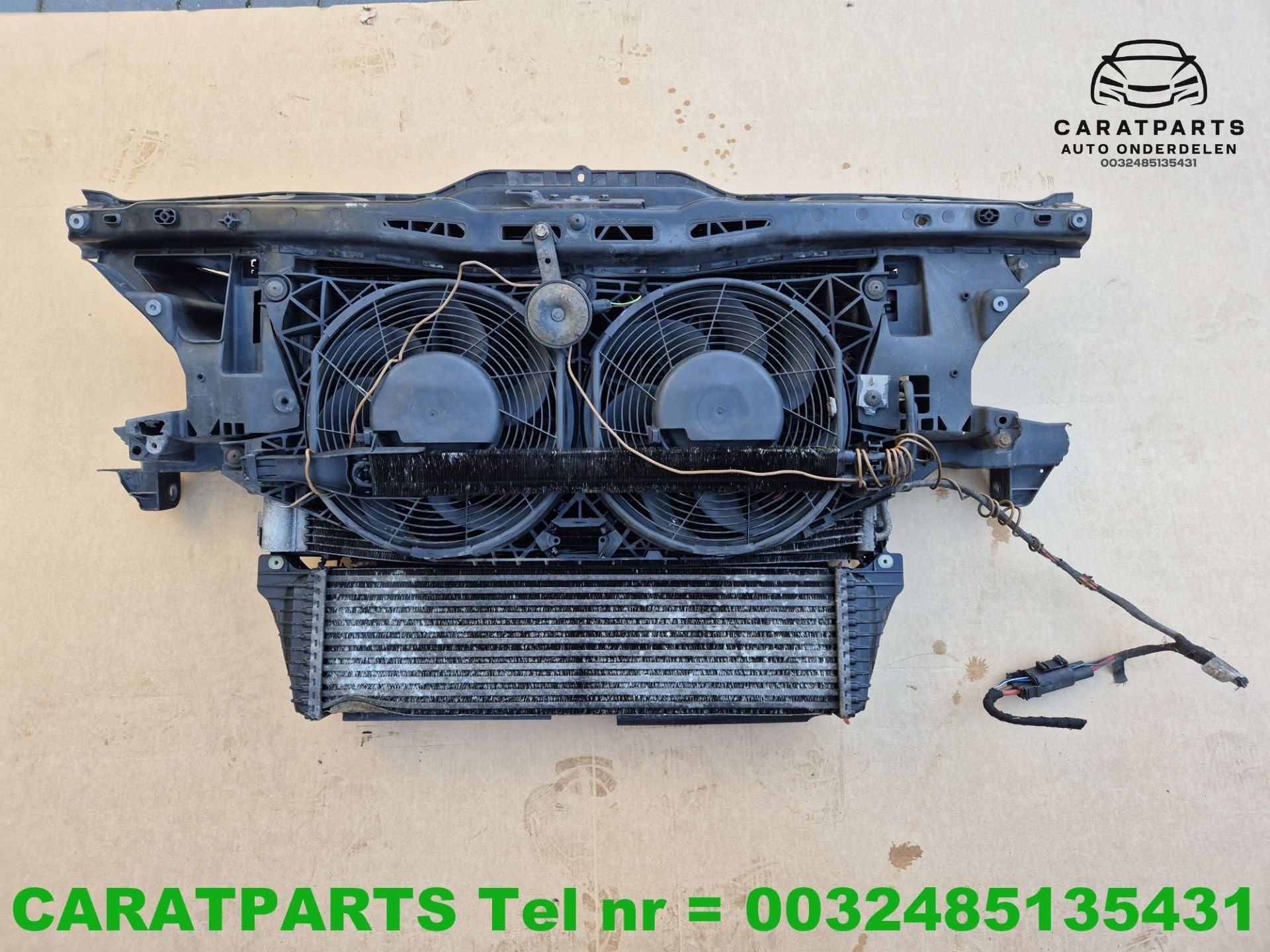 A6395004400 Mercedes Vito voorfront viano vito w639, Gebruikt, Mercedes-Benz AG, Mercedes-Benz, Mercedesstrasse 120
70372  Stuttgart, DE