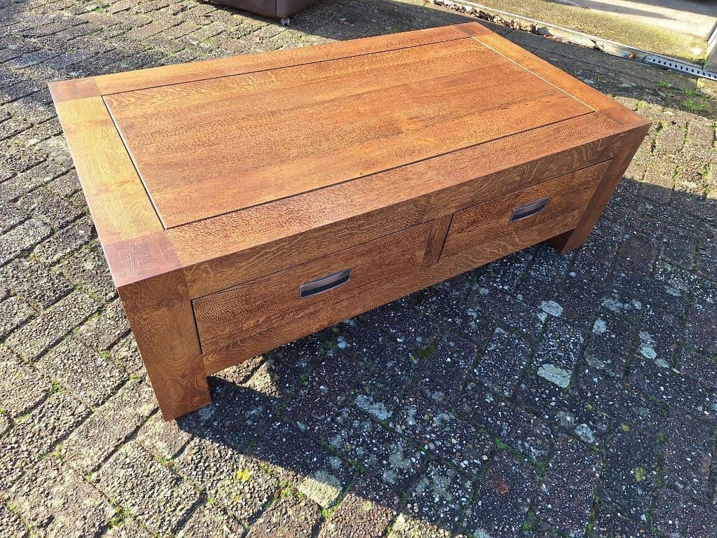 Houten salontafel midden eiken kleur / salon tafel, Huis en Inrichting, Gebruikt, 100 tot 150 cm, Eikenhout, Ophalen of Verzenden