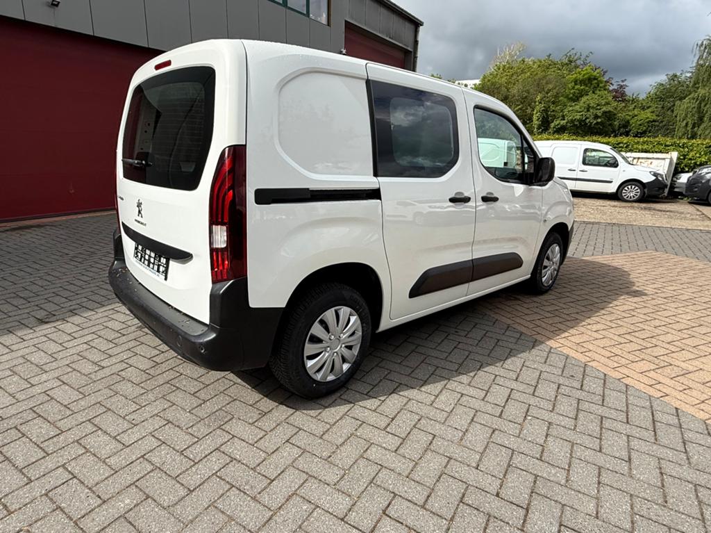Peugeot partner euro 6, Auto's, Voorwielaandrijving, Stof, Wit, Bedrijf