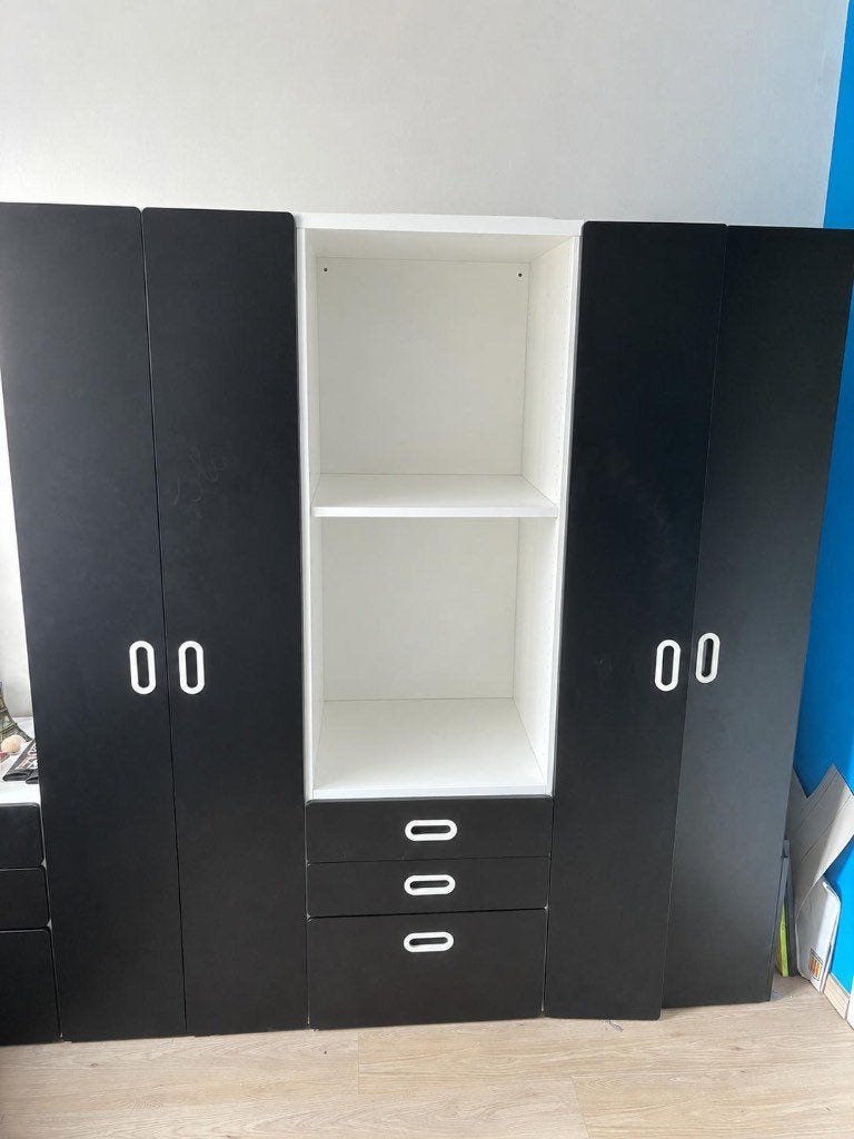 IKEA kinder of tienerkamer: bed, bureau, kast en nachtkastje, Ophalen, Gebruikt, Eenpersoons