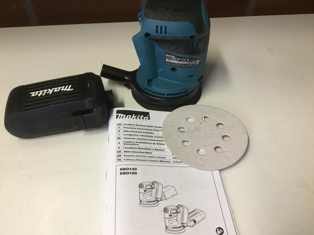 Makita schuurmachine, Doe-het-zelf en Bouw, Ophalen