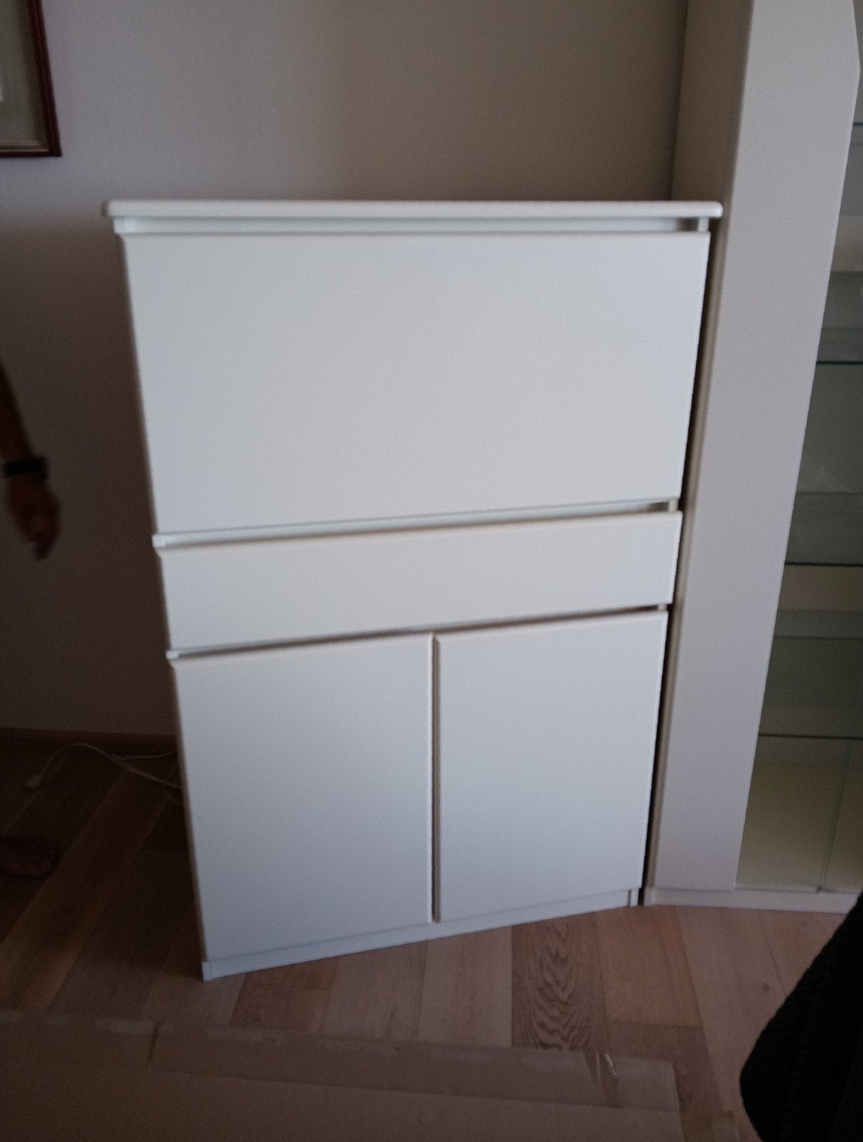 Witte kasten, Ophalen