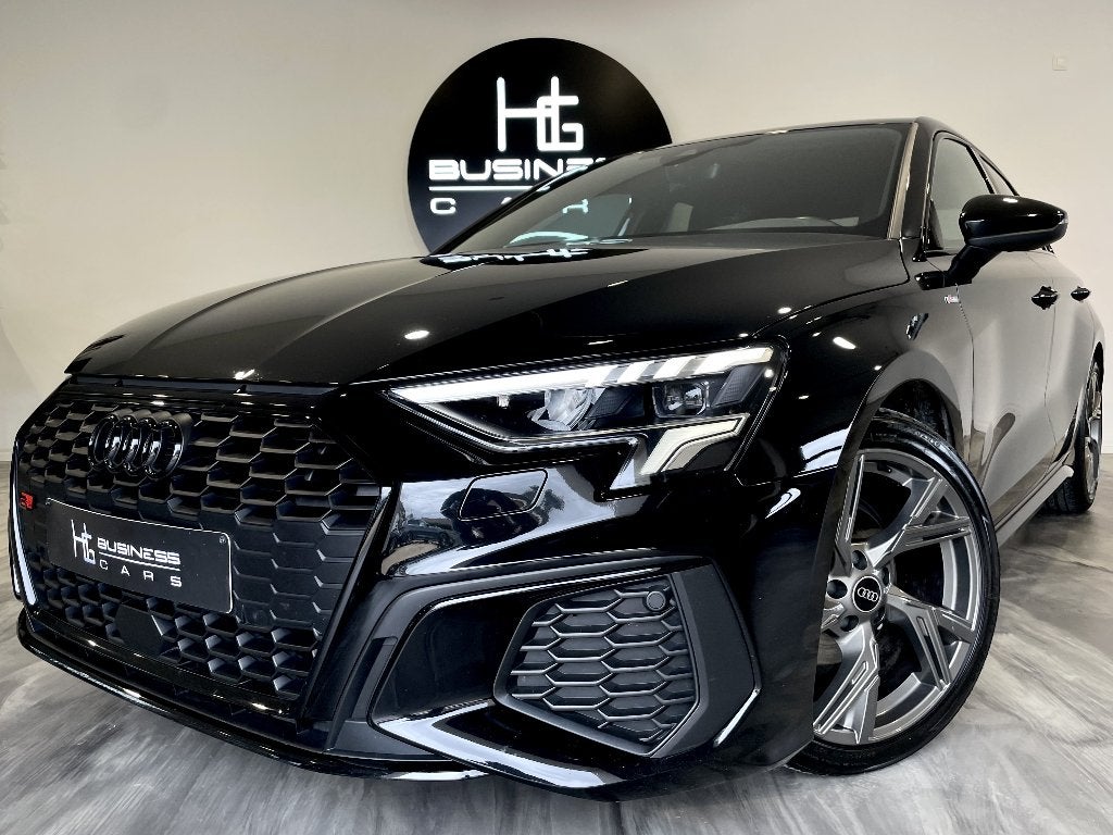 Audi A3 30 TFSi/ SPORTBACK/ S-TRONIC/ 3X S-LINE/ SHADOW LOOK, Achat, Euro 6, Entreprise, 5 portes