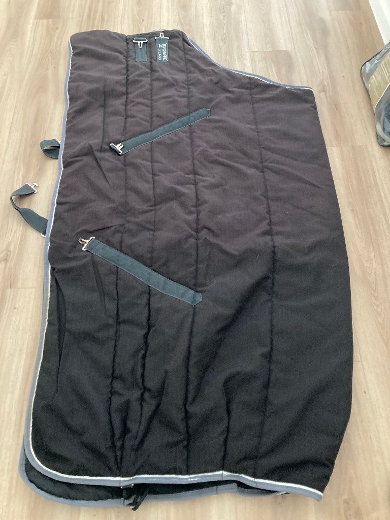 Couverture Rambo noir 5'9 125CM - 400gr, Animaux & Accessoires, Chevaux & Poneys | Couvertures & Couvre-reins, Noir, Cob (M), 400 g