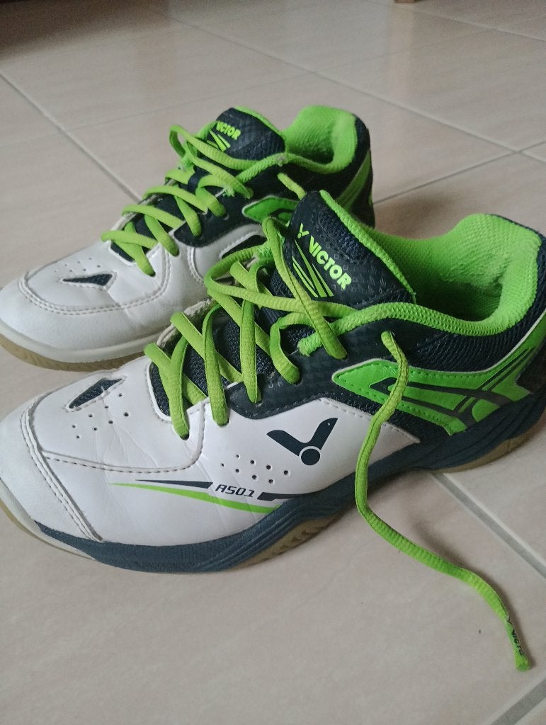 badminton schoenen Victor maat 37.5 in mooie staat, Sport en Fitness, Badminton, Ophalen, Gebruikt, Schoenen